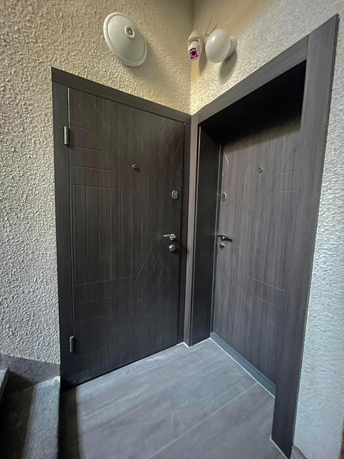 Home Warna Exterior foto